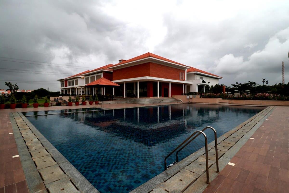 Welcome To Serenity-Luxury Villa At Prestige Augusta Golf Village Bangalore Eksteriør billede